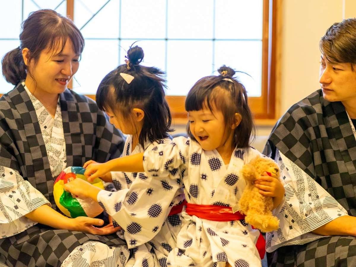 Hatsuneso Shinkan Ureshino Esterno foto